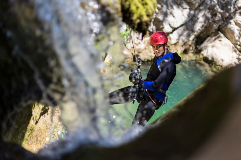 pourquoi faire du canyoning