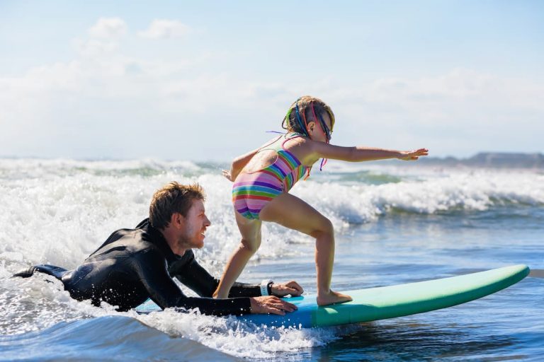 colonie de surf enfants